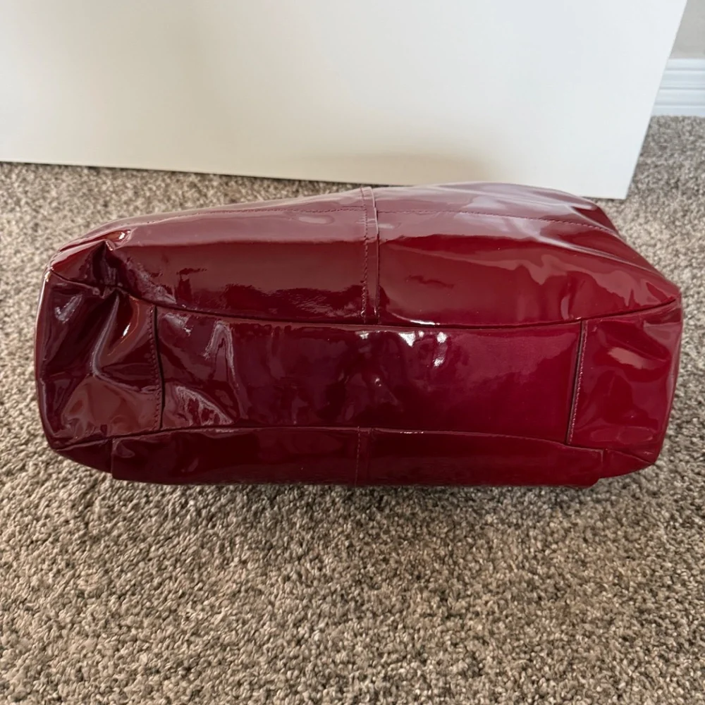 NWT Red Patent Leather Purse/Bag - Picture 9 of 10
